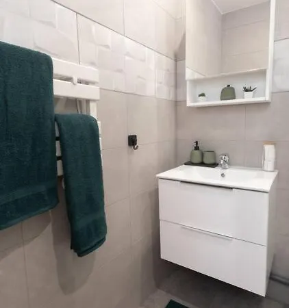Apartament Parisian & Chic -15 Min From Paris Center