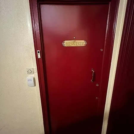 Parisian & Chic -15 Min From Paris Center *